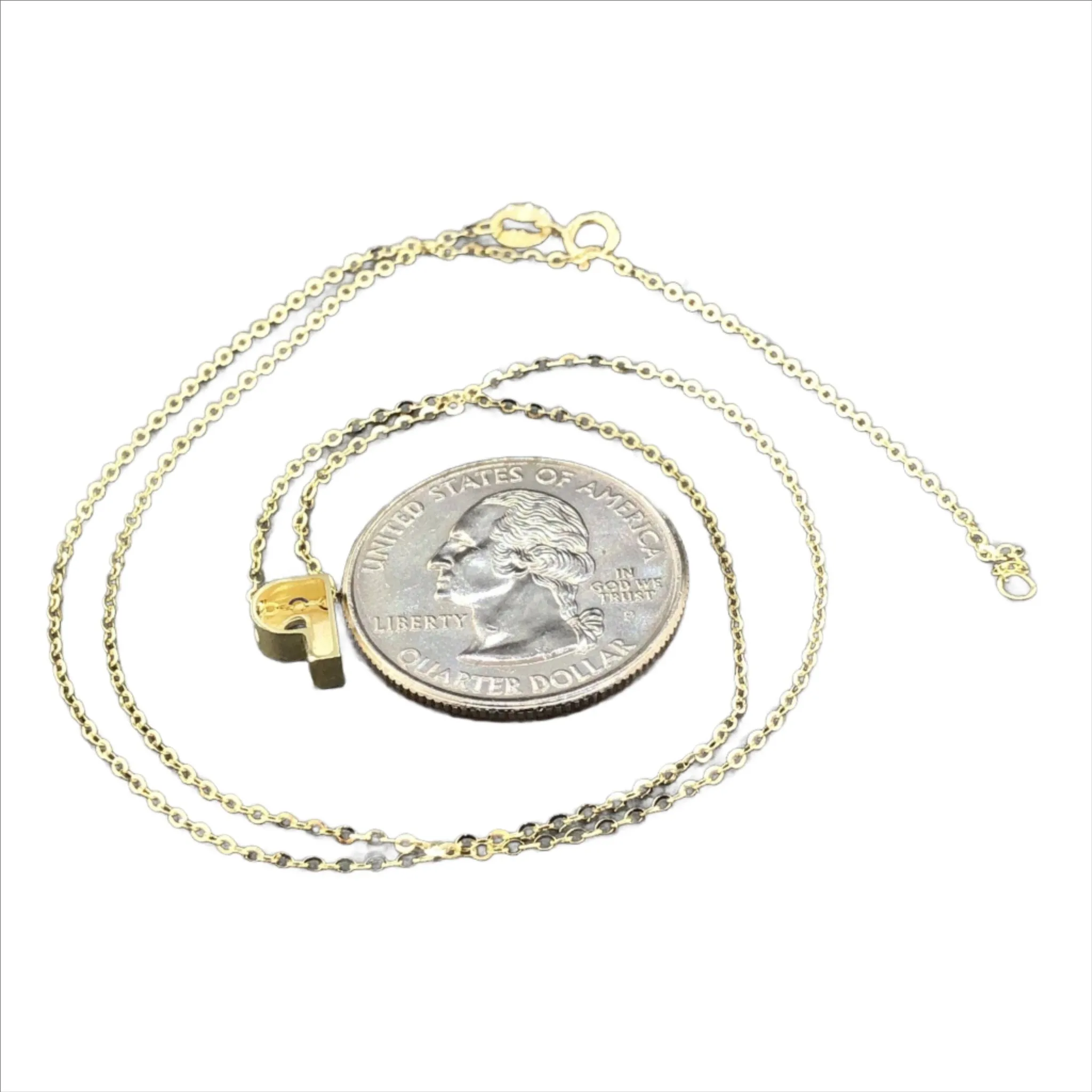 14K Y Gold initial 'P' pendant