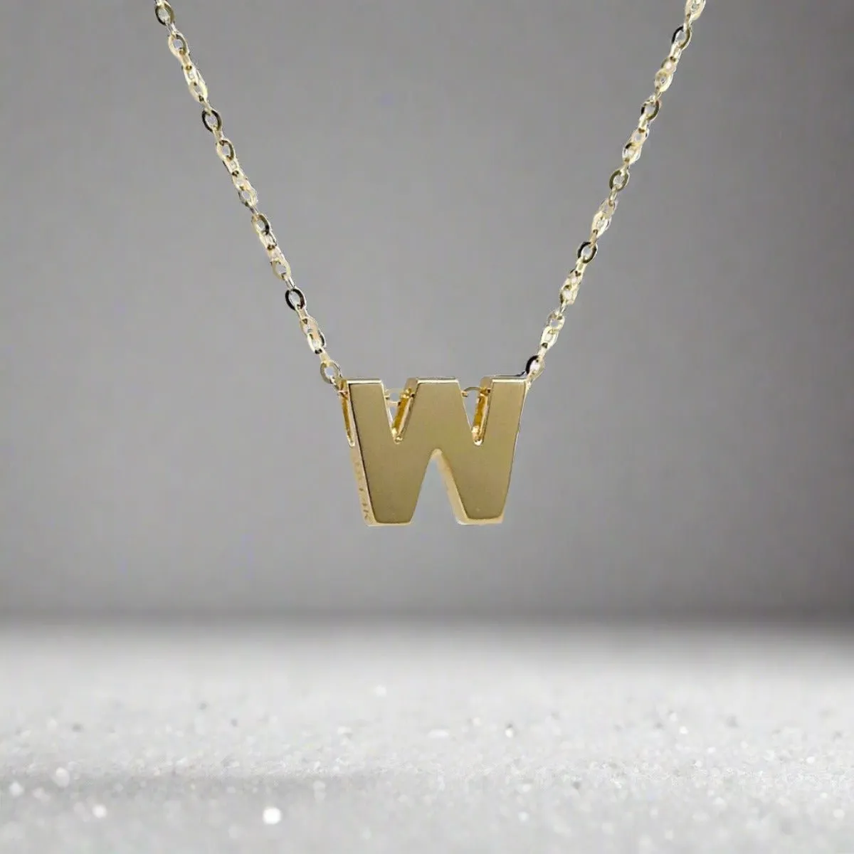 14K Y Gold initial 'W' pendant
