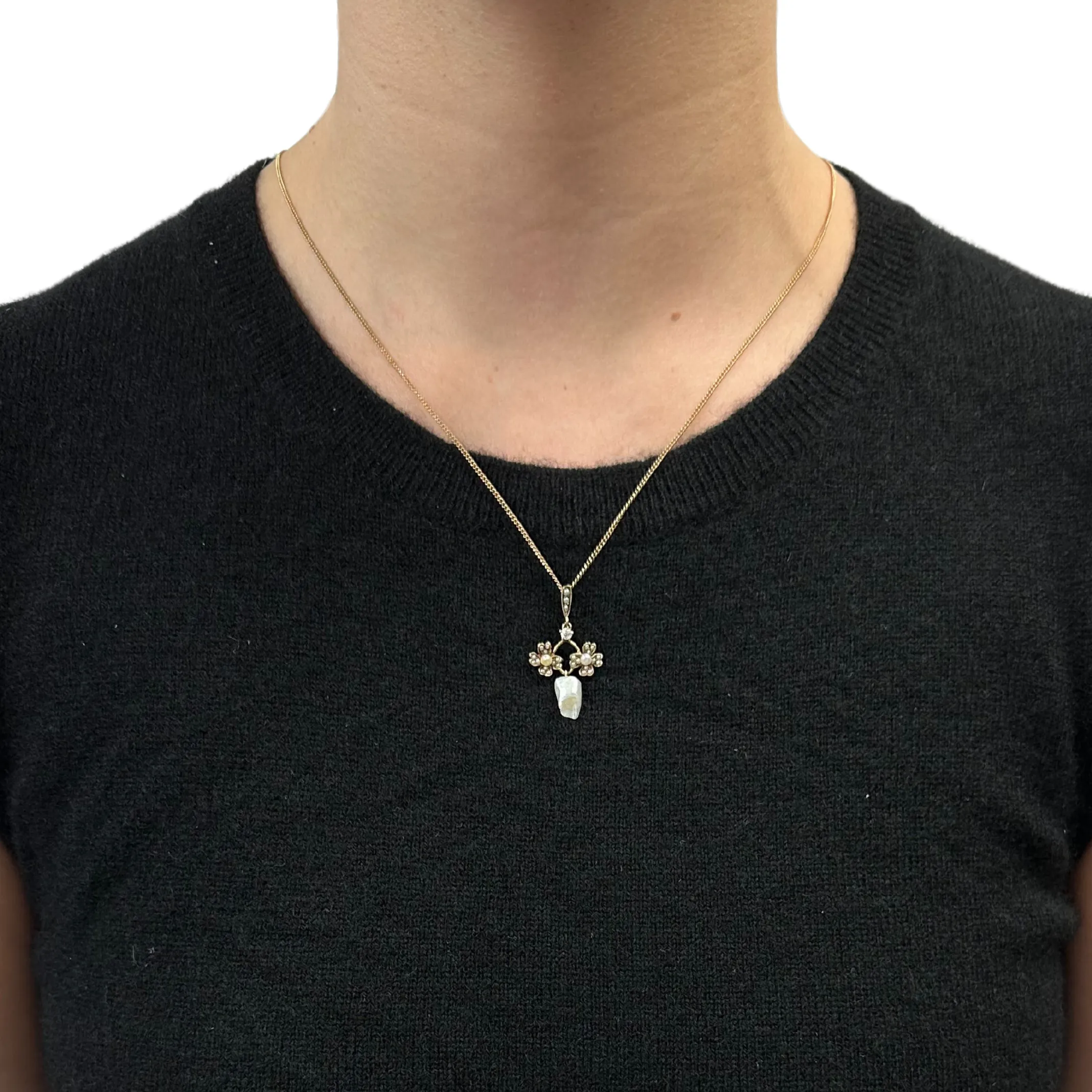 Antique Edwardian Diamond and Pearl Gold Pendant (C.1900-1910)