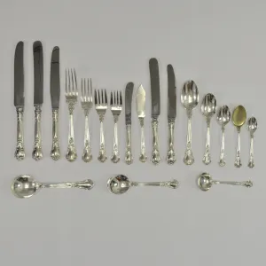 BIRKS CHANTILLY - Individual Place Setting and Serving Pieces