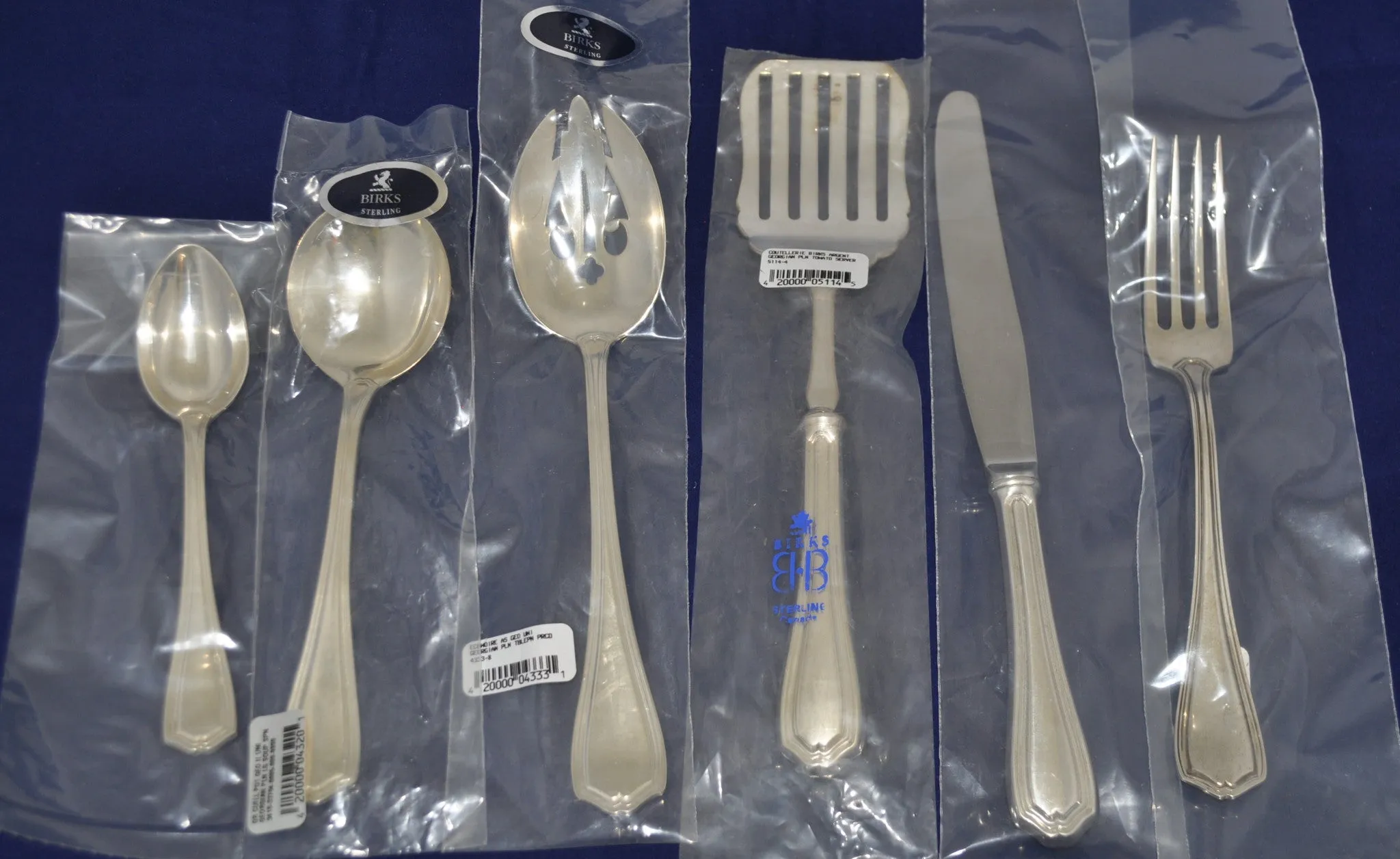 BIRKS GEORGIAN PLAIN - Individual Place Setting & Serving Pieces