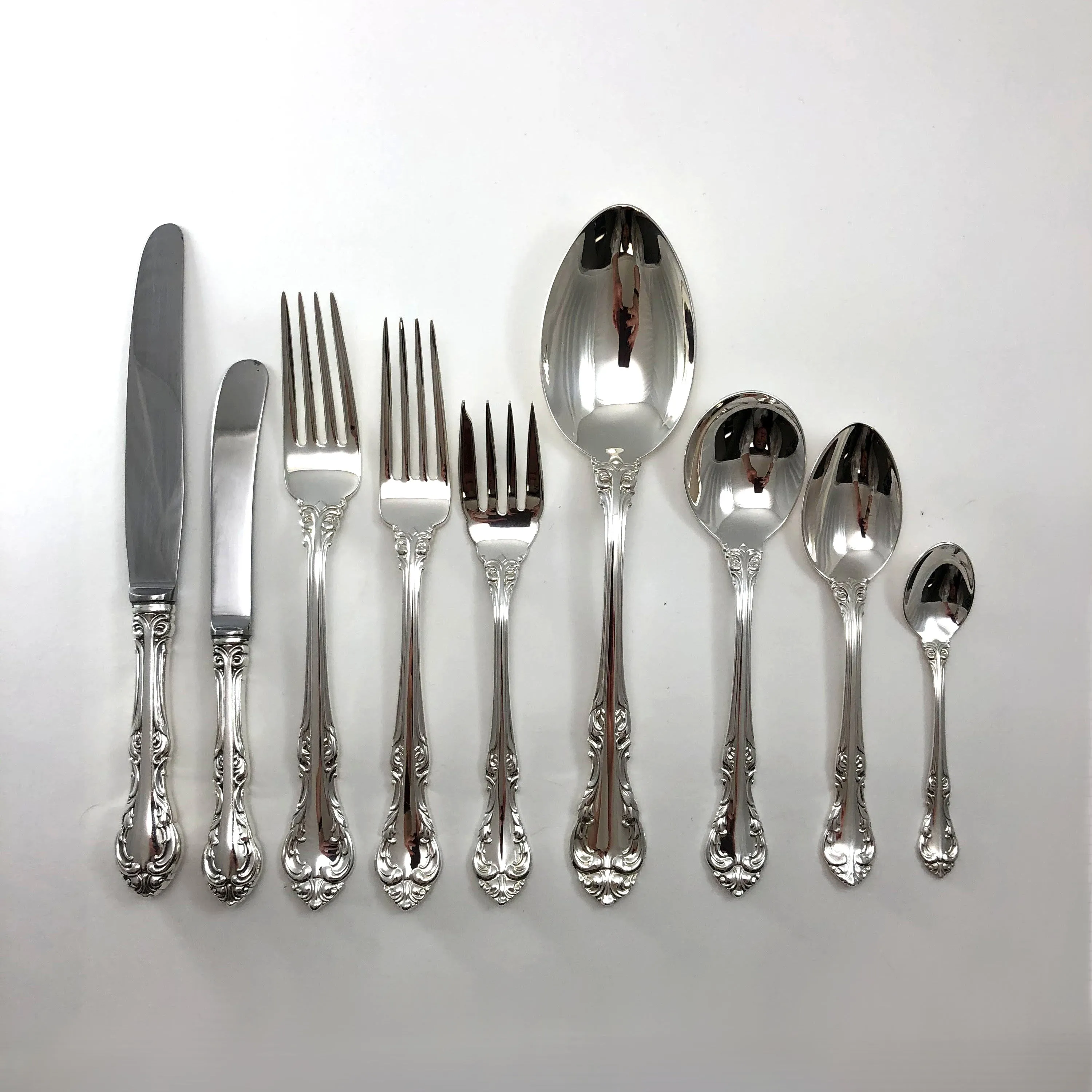 BIRKS LAURENTIAN - Individual Place Setting & Serving Pieces