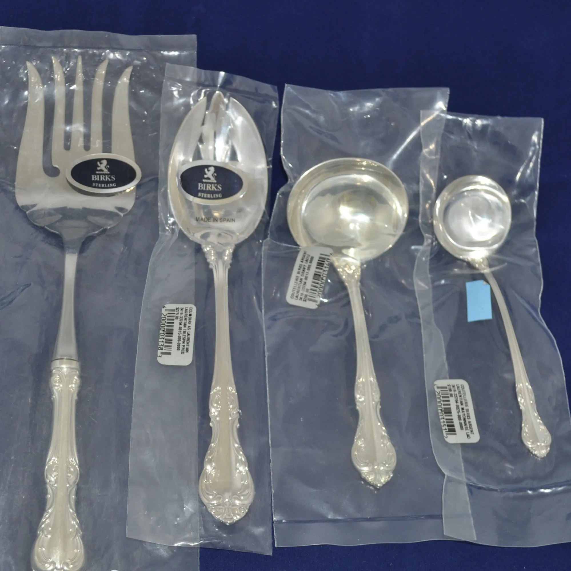 BIRKS LAURENTIAN - Individual Place Setting & Serving Pieces