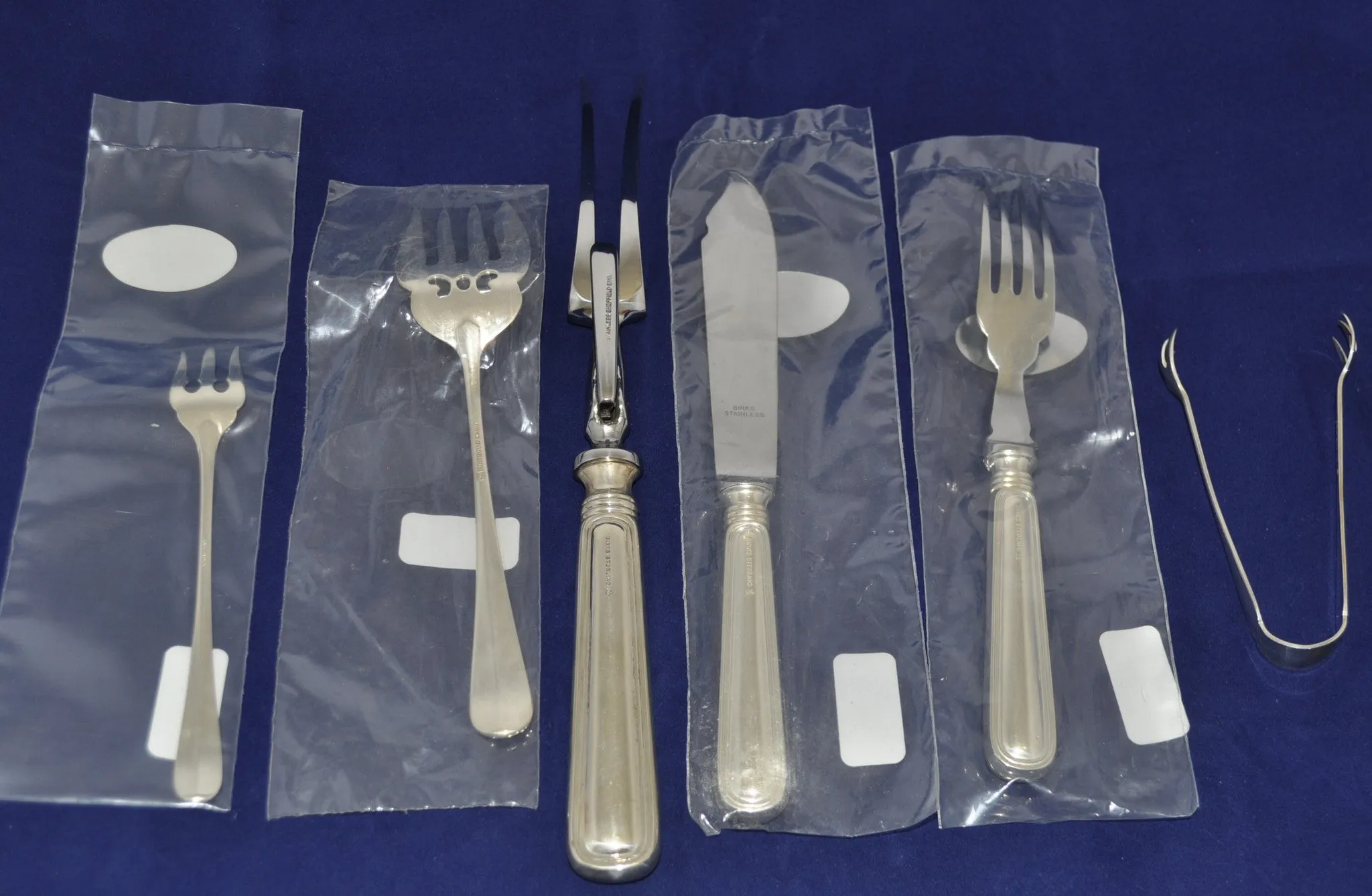 BIRKS SAXON - Individual Place Setting & Serving Pieces