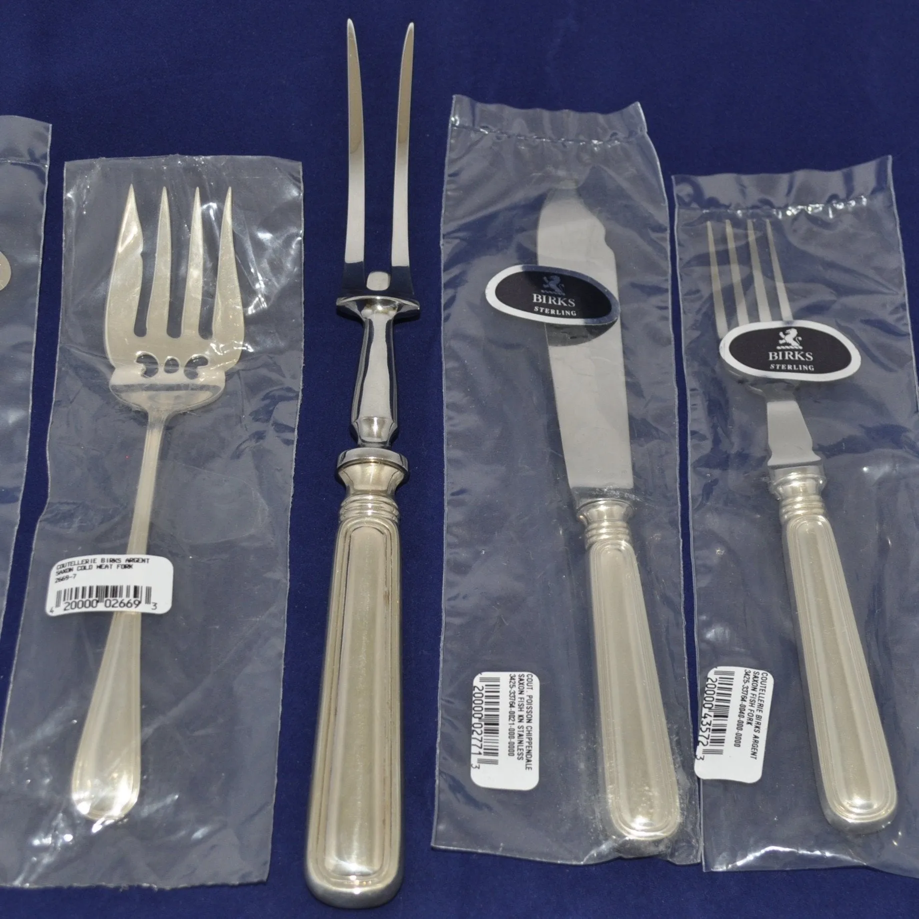 BIRKS SAXON - Individual Place Setting & Serving Pieces