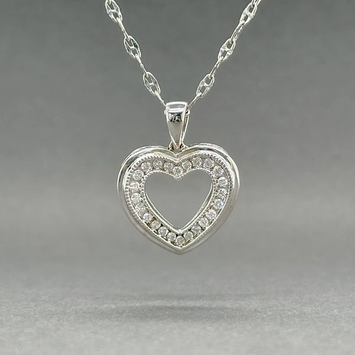 Estate 14K W Gold 0.23ctw G-H/SI1-2 Diamond Heart Pendant