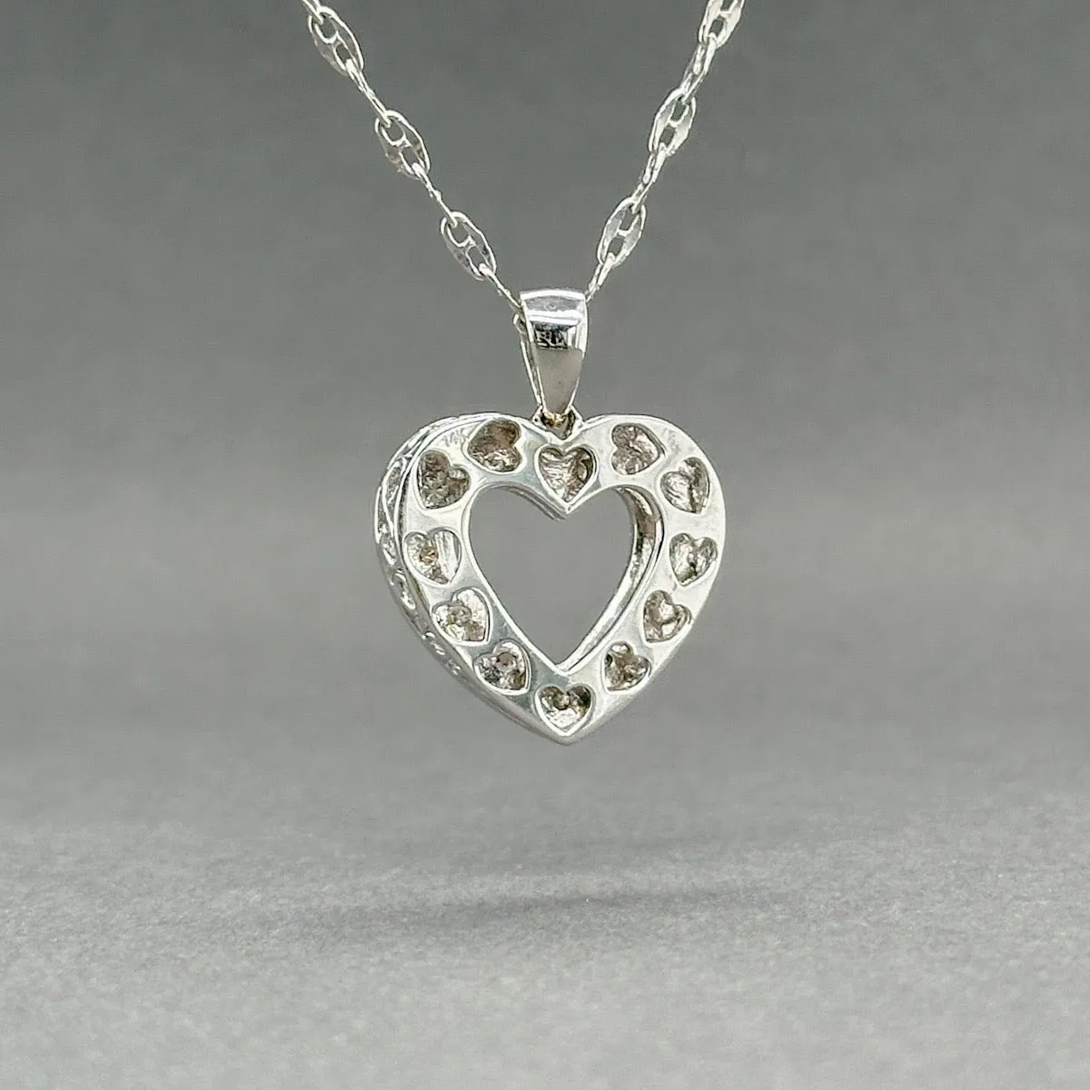 Estate 14K W Gold 0.23ctw G-H/SI1-2 Diamond Heart Pendant