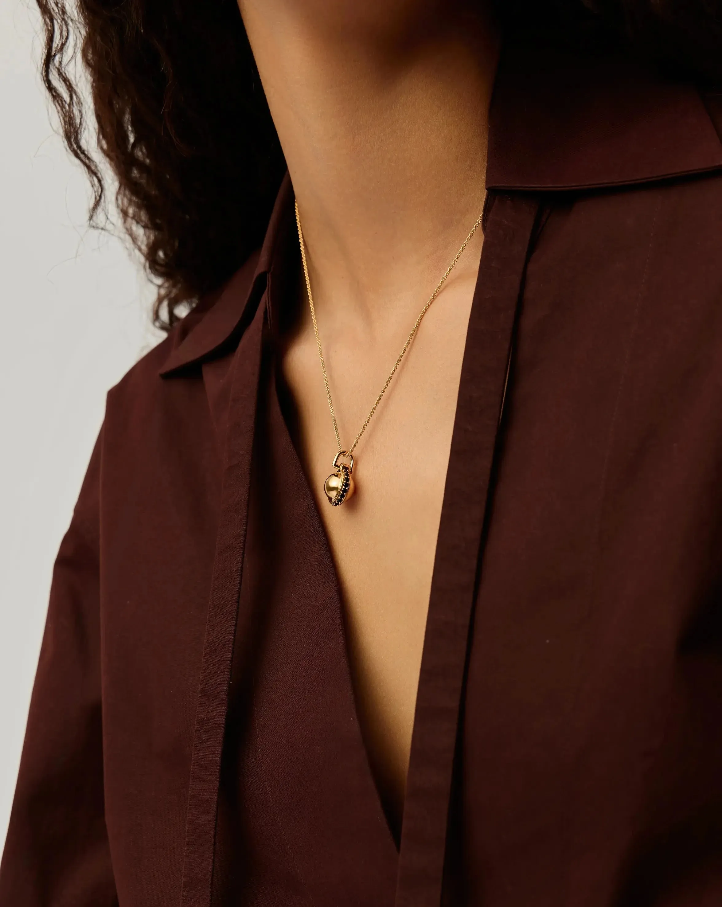 Orb Gemstone Pendant Necklace | 18k Gold Plated / Black Spinel