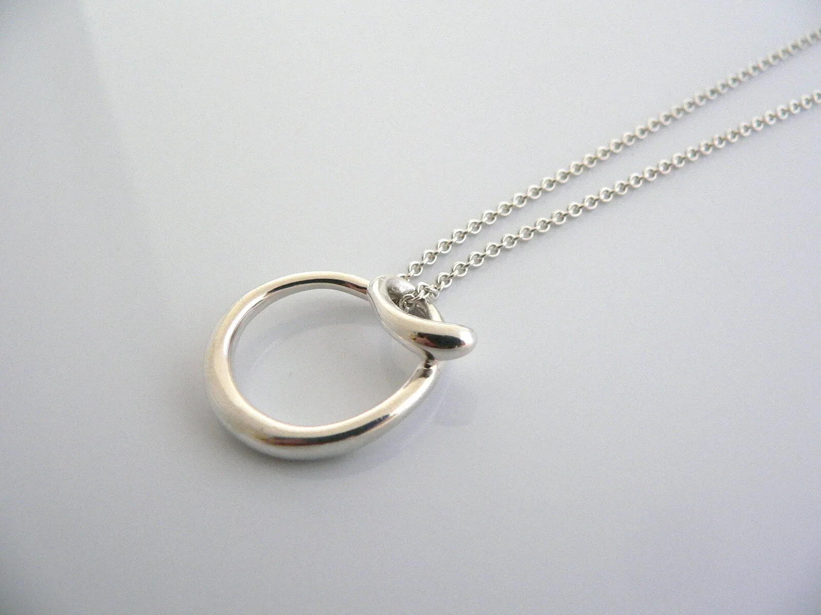 Tiffany & Co Alphabet O Necklace Peretti Large Pendant Personalized Letter Gift