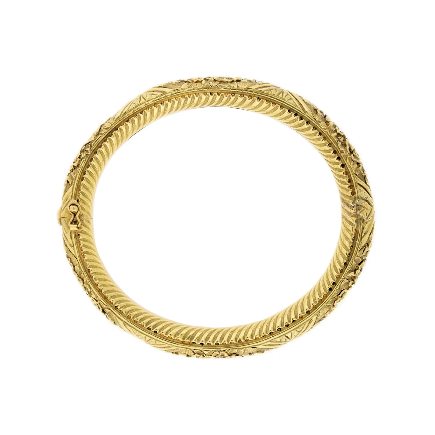 Victorian 18k Repouss Hinged Bangle Bracelet