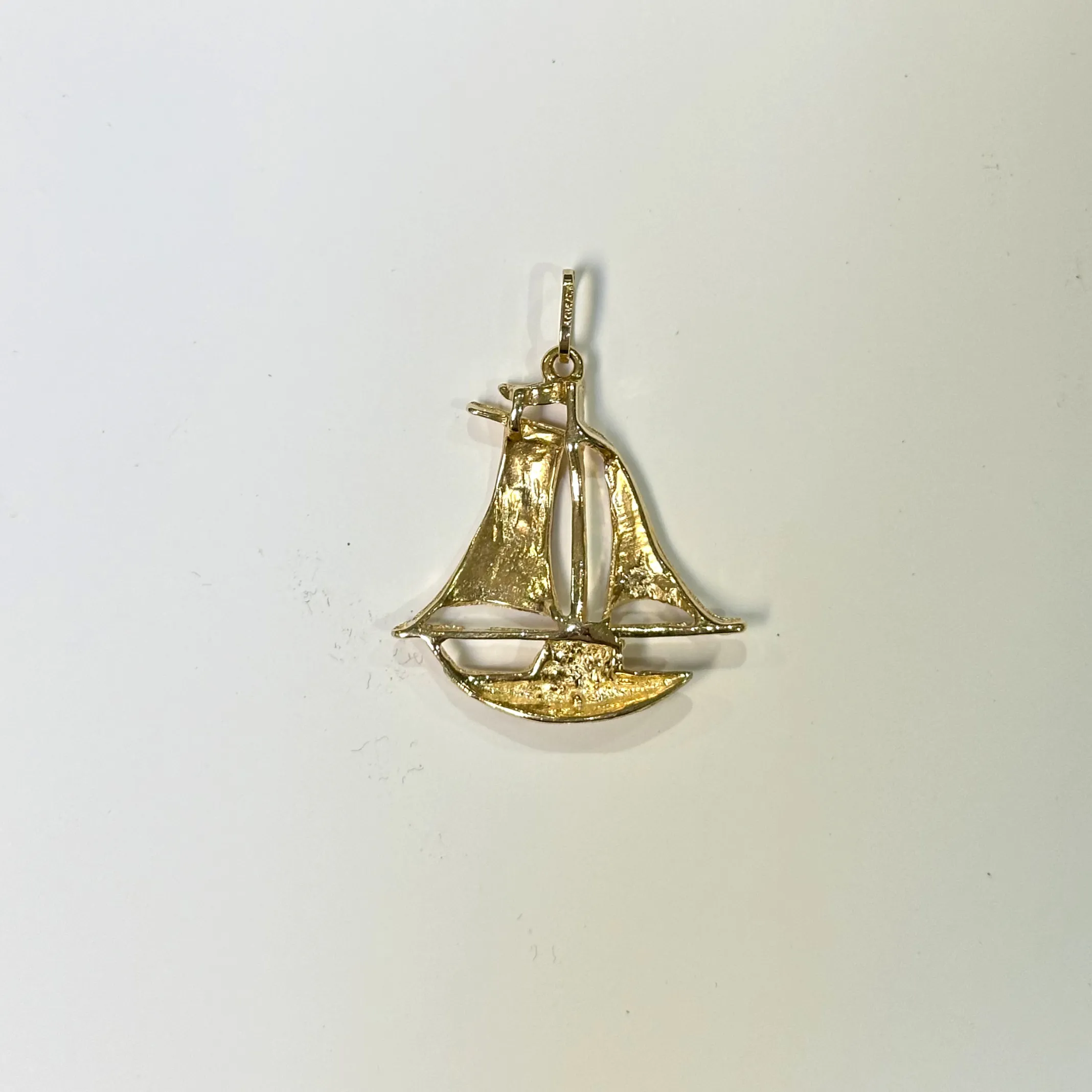 Vintage 10k Gold Sailboat Charm